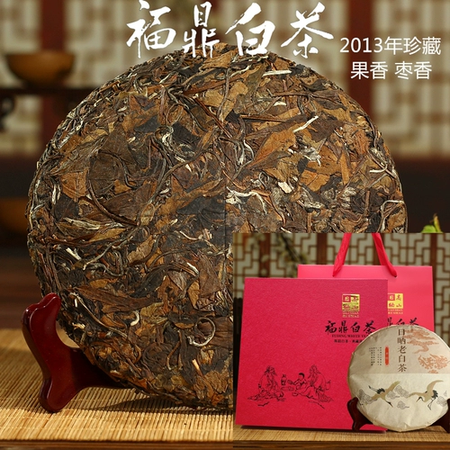 Фудин Байча, чайный блин, чай «Горное облако», Лао Байча, Гун Мэй, весенний чай, подарочная коробка, 2013 года