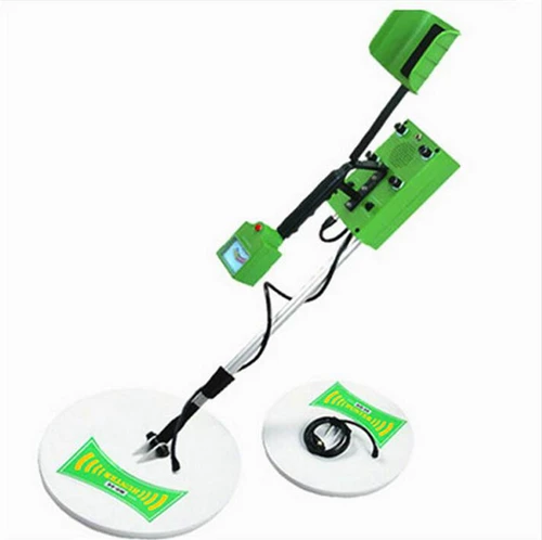 Подземная земля золотая монета. Детектор металла сетка