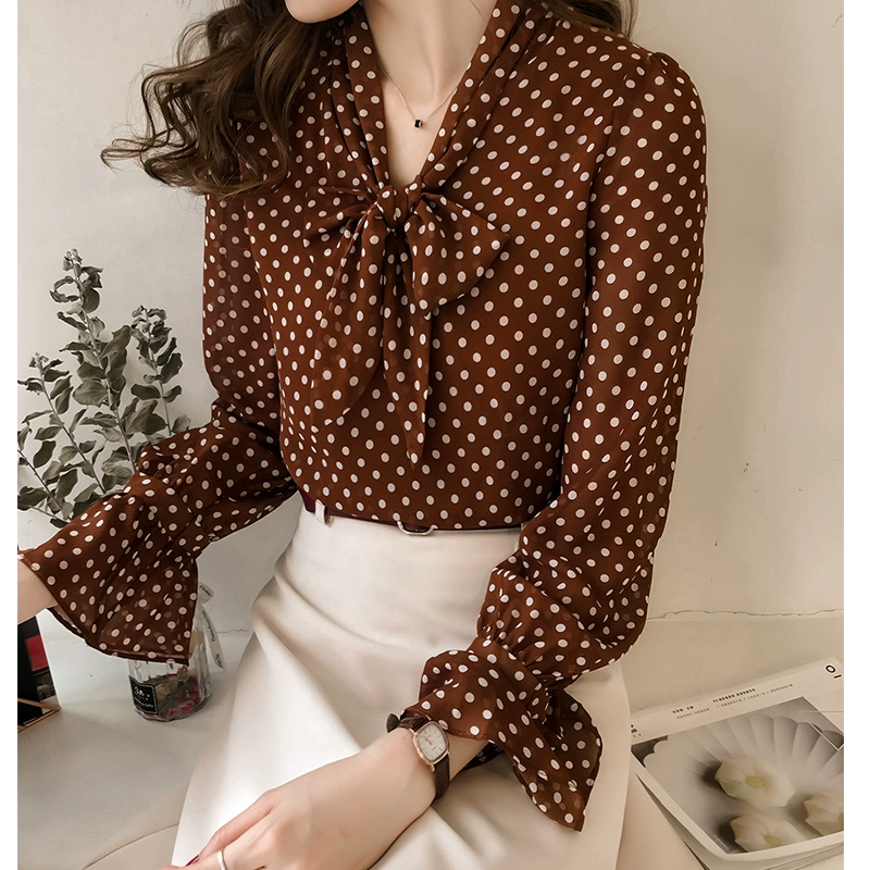 Mùa xuân và mùa thu cộng với kích thước của phụ nữ Fat Sister Polka Dot Retro shirt Áo phông của phụ nữ Tops 200 pound lỏng lẻo đáy áo sơ mi - Áo sơ mi