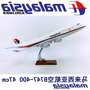 Mô hình máy bay mô hình máy bay chở khách Malaysia Airlines B747-400 Malaysia Airlines mô phỏng nhựa 47cm tĩnh