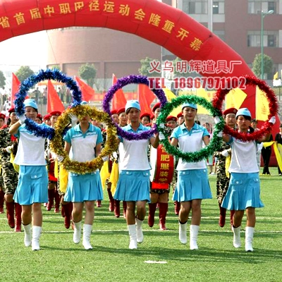 Производители по низким ценам блестящие круглые цветочные кольцевые игры вступают в церемонию открытия хора и танцоров, чтобы взять цветочные реквизиты