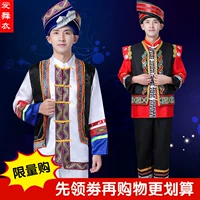 Dân tộc thiểu số mới trang phục khiêu vũ nam dành cho người lớn March ba Zhuang trang phục biểu diễn Dai người cucurbit quần áo hiệu suất quần jean nam