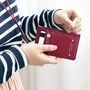 Hàn Quốc đích thực ICONIC tính giao thông card holder badge set nữ ID bộ kiểm soát truy cập thay đổi gói thẻ bao gồm dây buộc bao đựng thẻ nhựa dẻo