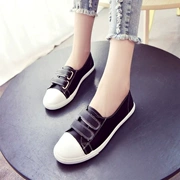 Giày nữ mới 2017 phiên bản tiếng Hàn của Velcro thấp để giúp giày nhỏ màu trắng phẳng cho học sinh giày thủy triều hoang dã giày thường xuân hè