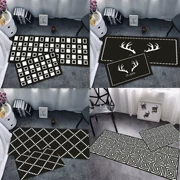 Nordic hình học màu đen và trắng hiện đại bàn cà phê phòng khách phòng ngủ cạnh giường ngủ cửa hàng thảm cho thảm sàn nhà bếp tấm thảm chùi chân trượt nhà - Thảm