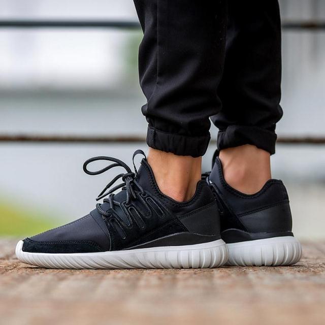 Adidas Tubular 1