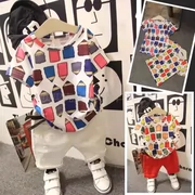 Trẻ em của Mặc 2018 Mùa Hè Cậu Bé Mới Thời Trang Colorblock Bút Chì Màu Sắc Tươi Sáng Ngắn Tay Áo T-Shirt Ngắn Tay Áo Top
