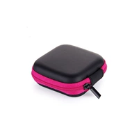 С молнией, маленький, красный