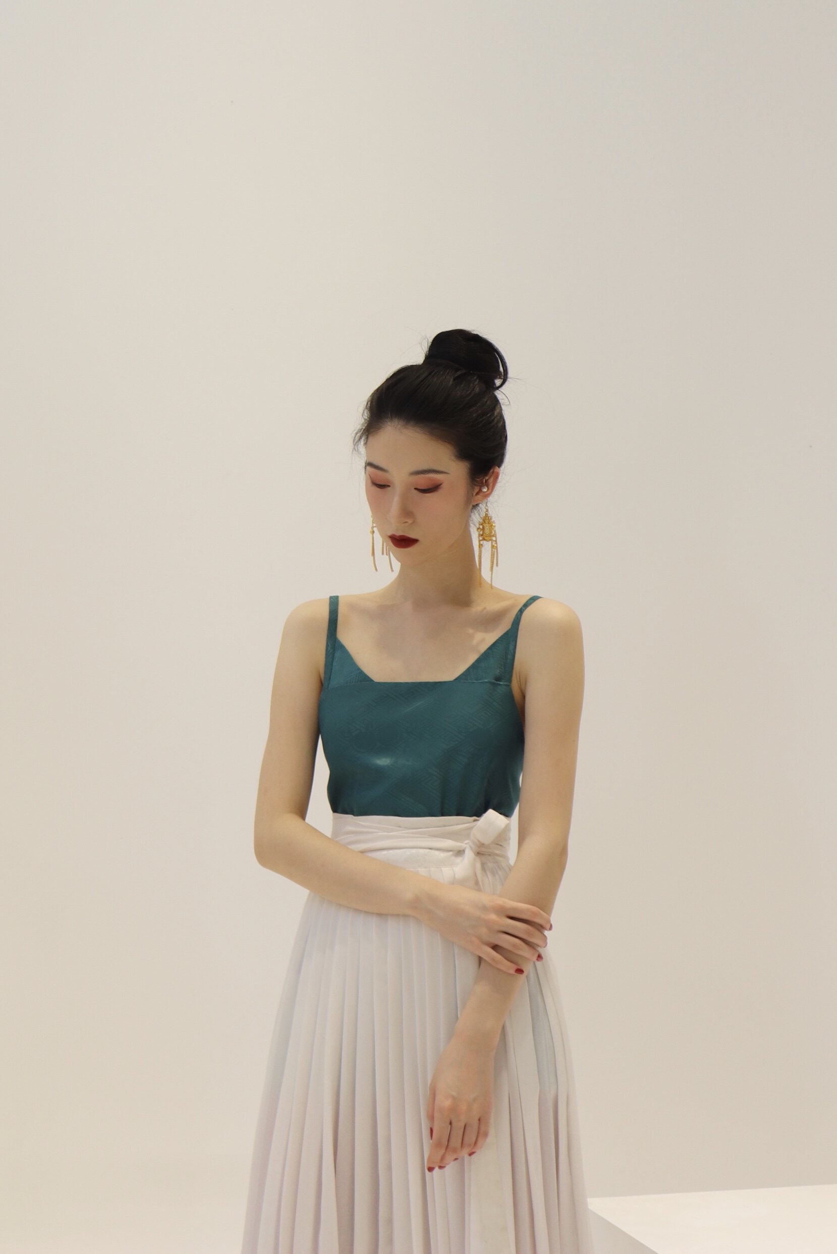 初桃夏季宋制汉服传统服饰仿黄升墓抹胸原创版型暗纹