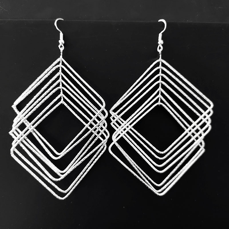 National Style Diamond EarringsGuizhou manual Miao Yin Retro Changliusu Exaggeration ethnic style Miao Nationality silver atmosphere Versatile Earrings temperament female Earrings