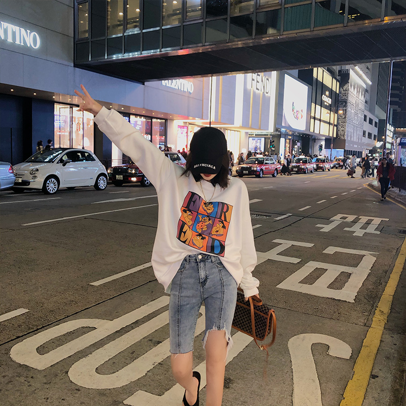 Light Blueblack Denim shorts female Capris Straight tube Hong Kong flavor Tight fitting High waist Show thin elastic force Rough edge Middle pants tide ins