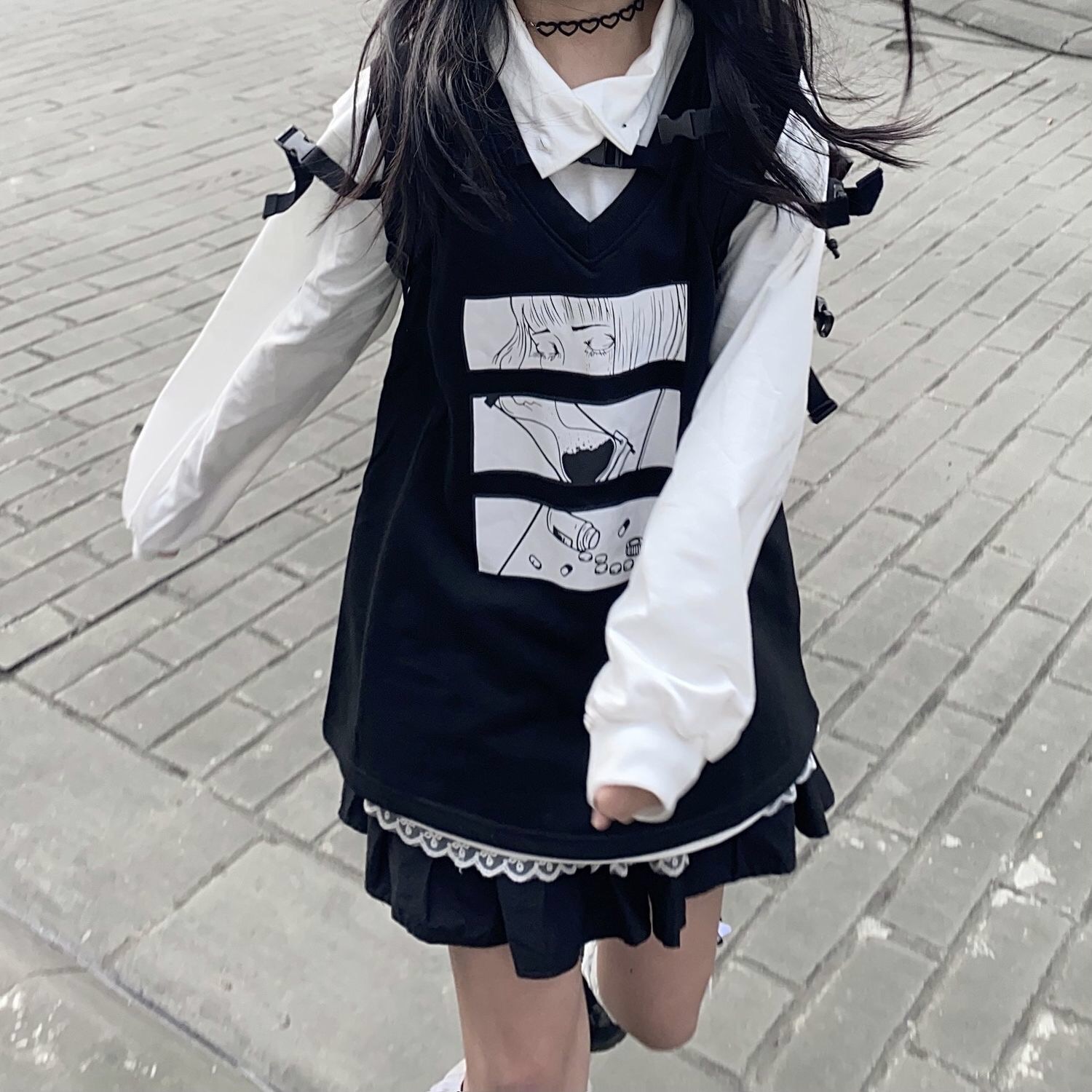 Two Piece White Long Sleeve + Black Sweatersolar system Soft girl lovely Harajuku Sweet cool handsome Academic atmosphere jk lattice Close your waist Show thin camisole lace skirt