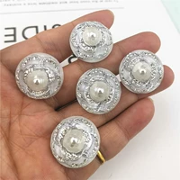 Серебряный B Цветок