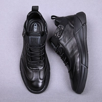 Демисезонная обувь, трендовые универсальные кожаные мужские кроссовки в английском стиле для отдыха для кожаной обуви, из натуральной кожи, мягкая подошва