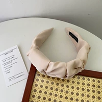 Абрикосовый