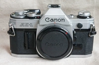 Màu sắc tốt Canon AE-1 AE-1P máy đơn có thể được trang bị máy quay phim đầu để gửi pin thực sự bắn bản đồ nhiều máy ảnh compact