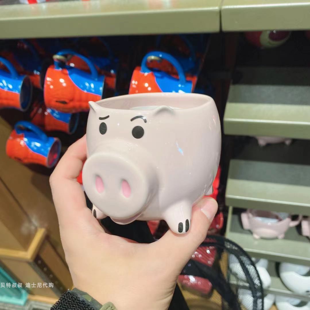 Pig 538MlShanghai Disney Purchasing agent Mickey Minnie Aisha Vigny Donald Duck Steve lovers ceramics Mug Water cup