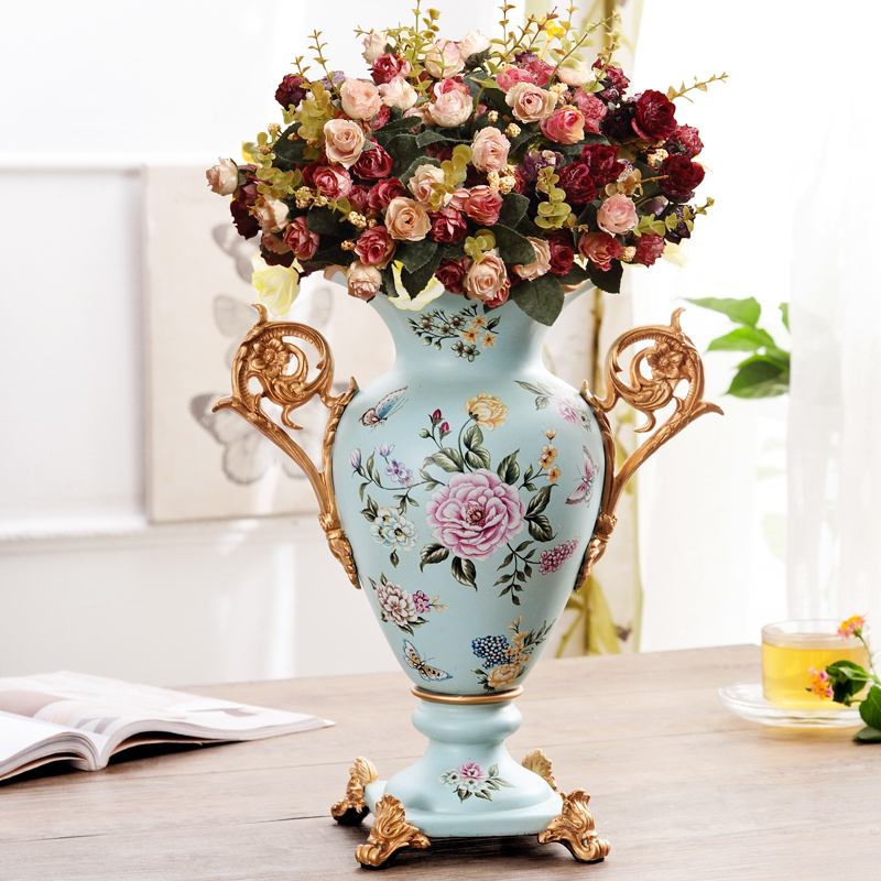 Цвет: 4977 керамическая ваза плюс 6 пакет цветок.