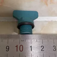 Блокировать