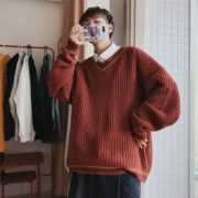 Một mẫu áo len nam mùa thu mới phiên bản nam Hàn Quốc của xu hướng áo len lỏng cho học sinh dòng áo khoác