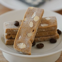 Кофейный скот катящий молочный пирог