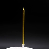 B Золотая свеча карандаша