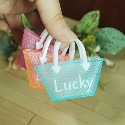 taobao agent Mini color semi -transparent bag shoulder bag 6 points BJD doll props basket OB small cloth mini shopping bag