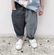 Xuân-Hè 2019 trẻ em mới siêu mềm ngày cotton lụa bé trai và bé gái quần jeans ab mảnh trẻ em quần chống muỗi thủy triều - Quần jean