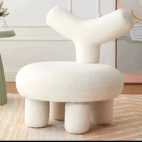 Белый ягненка