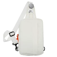 Белый + два значка