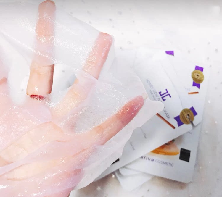 亲测捷俊蜂蜜紫莓面膜扑鼻清香莓子味