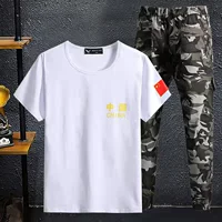 Эластичная футболка, штаны