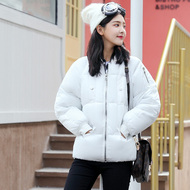 Chống mùa giải phóng mặt bằng bông áo khoác nữ đoạn ngắn mùa đông mới Hàn Quốc phiên bản của lỏng thêu bánh mì bông áo khoác bông áo khoác sinh viên áo khoác dày áo khoác nữ hàn quốc