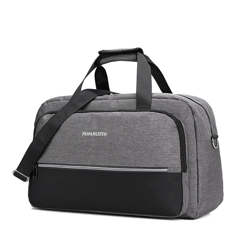 Вместительная и большая водонепроницаемая сумка для путешествий для путешествий