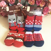 Красная обувь+красная медведь+красная звезда+красный снеговик