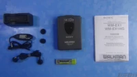 Sony 15-й годовщины WM-EX1 (черная) классическая лихорадка Walkman Music Tape выслушала вас