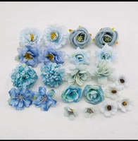 Синий цветок