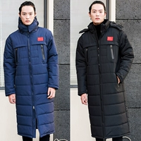 Trên đầu gối và áo khoác thể thao dài nam và nữ xuống áo khoác cotton mùa đông Trung Quốc đội trẻ em đào tạo áo bông ấm phao dáng dài nữ
