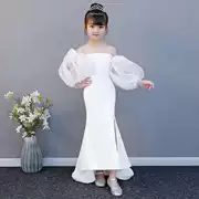 2018 mới trắng cá tính tay áo dài catwalk buổi tối trẻ em ăn mặc thời trang mỏng chia trang phục
