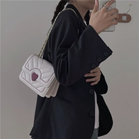 Белый (большой)