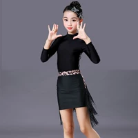 Длиннонословленный (молочный шелковый) костюм