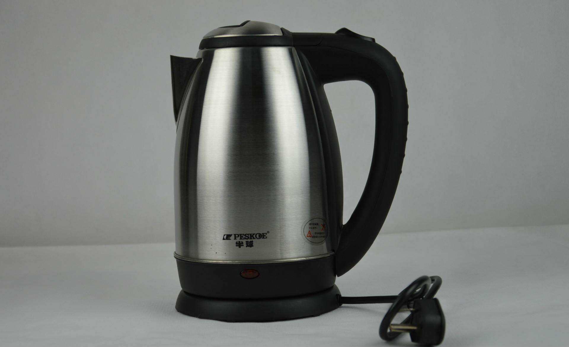 电热水壶使用的3个错误浪费电还不安全