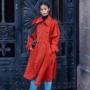 Phiên bản Hàn Quốc của áo len mỏng màu đỏ len áo khoác quân phục eo gió dài đoạn lỏng lẻo áo khoác nữ mẫu áo da nữ đẹp 2020