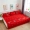 Màu đỏ được phủ một lớp nhung bên giường bằng vải pha lê nhung để tăng tấm chăn mờ - Trải giường