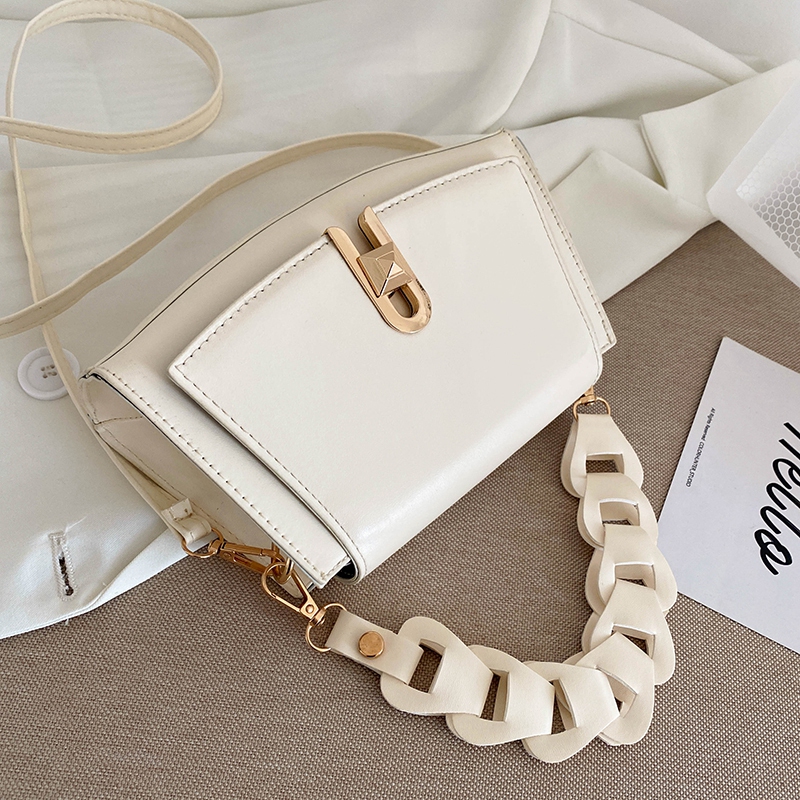 Off WhiteAdvanced sense Foreign style Axillary bag Internet celebrity Minority Design Inclined shoulder bag Small bag 2021 new pattern fashion The single shoulder bag female