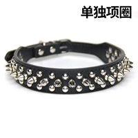 Черный воротник