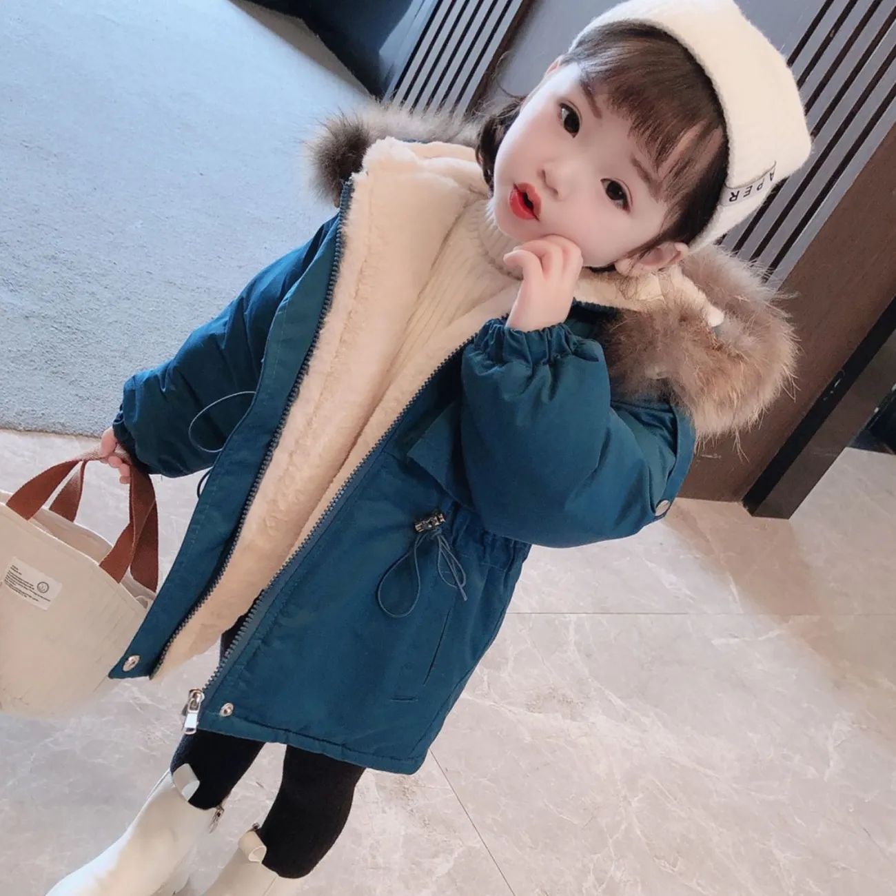 女童加絨加厚派克服中小童韓版洋氣加絨外套2022鼕裝新款棉服女寶