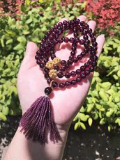 Украшения на руку 天然近玻璃体多圈紫牙乌7mm石榴石108配珍珠蜻蜓眼珍珠流苏手串