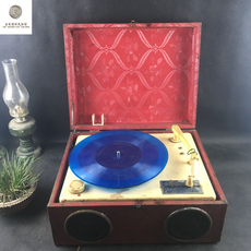 Виниловый проигрыватель 民俗怀旧老物件 老唱机 老式留声机文革收藏杂项复古摆件影视道具