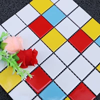 Прозрачный 48 четырех цветных светильников